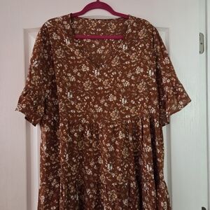 Brown Floral Tiered V-Neck Tunic NWOT